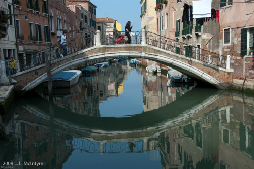 Crossing the Bridge, Venice, 2009