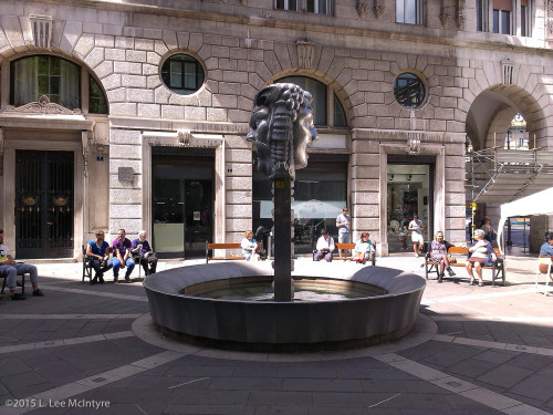 Two-Faced Fountain, Trieste