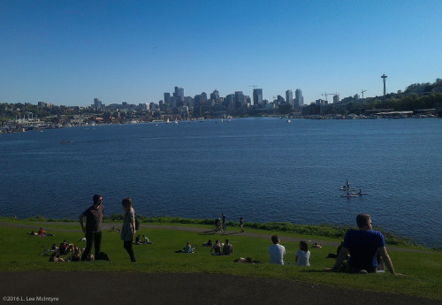  Seattle city skyline from Gas Works Park