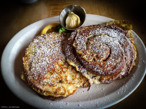 Cinnamon Yum Yum, Seattle