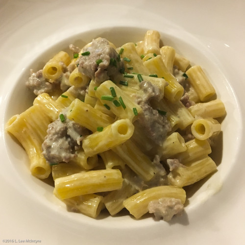 Macaroni with Tastasal sausage and marscapone
