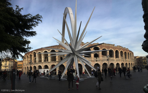 L'Arena and the Star, December 25th, 2016