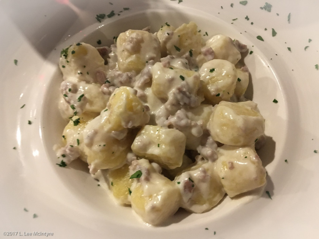 Gnocci with marascapone cheese and sausage